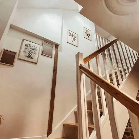 Duplex Cosy Et Boheme Avec Parking Proche Calais Apartment Coulogne