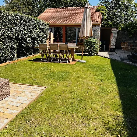 Duplex Cosy Et Boheme Avec Parking Proche Calais Coulogne