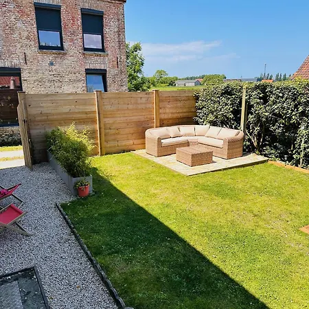 Duplex Cosy Et Boheme Avec Parking Proche Calais Apartment